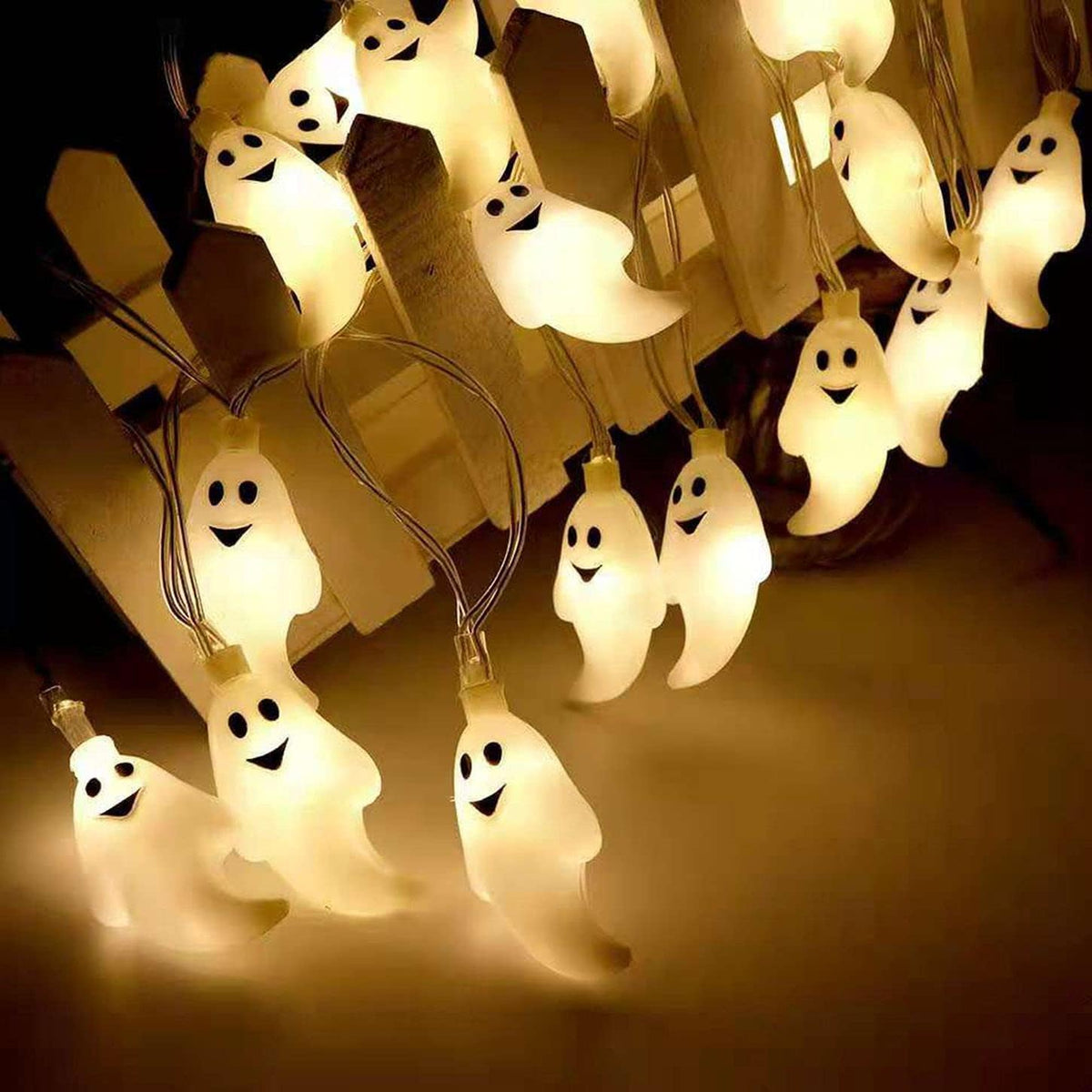 Guirlande fantômes Halloween - photo supplémentaire